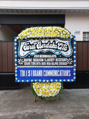 Papan Bunga Duka di Kosambi Barat